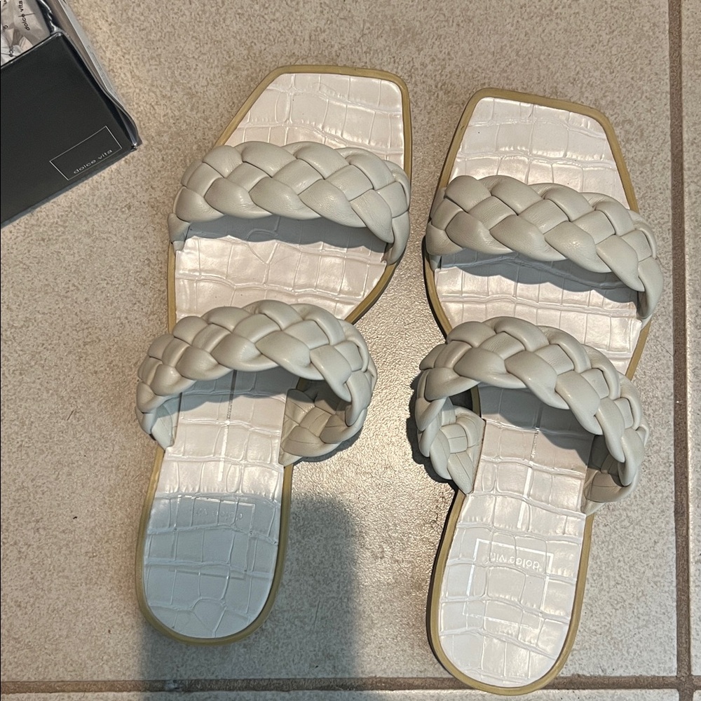Dolce Vita Braided Strap Sandals - Cream